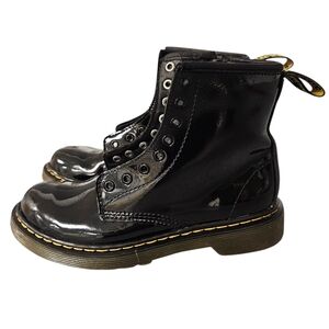 Dr. Martens 1460 Junior Unisex Size 1 Black Shiny Patent Leather Combat Boots
